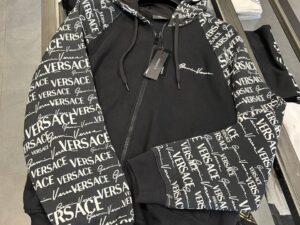 VERSACE OUTLET 173