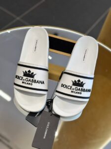 Dolce & Gabbana Outlets 194494