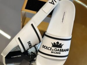 Dolce & Gabbana Outlets 194494
