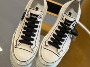 Dolce & Gabbana Outlets 194539