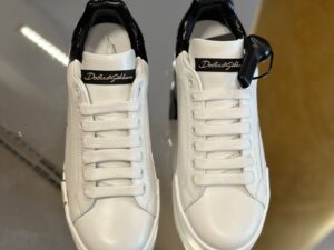 Кроссовки кожаные Dolce Gabbana Dolce — фото 1 Кроссовки кожаные Dolce Gabbana Dolce