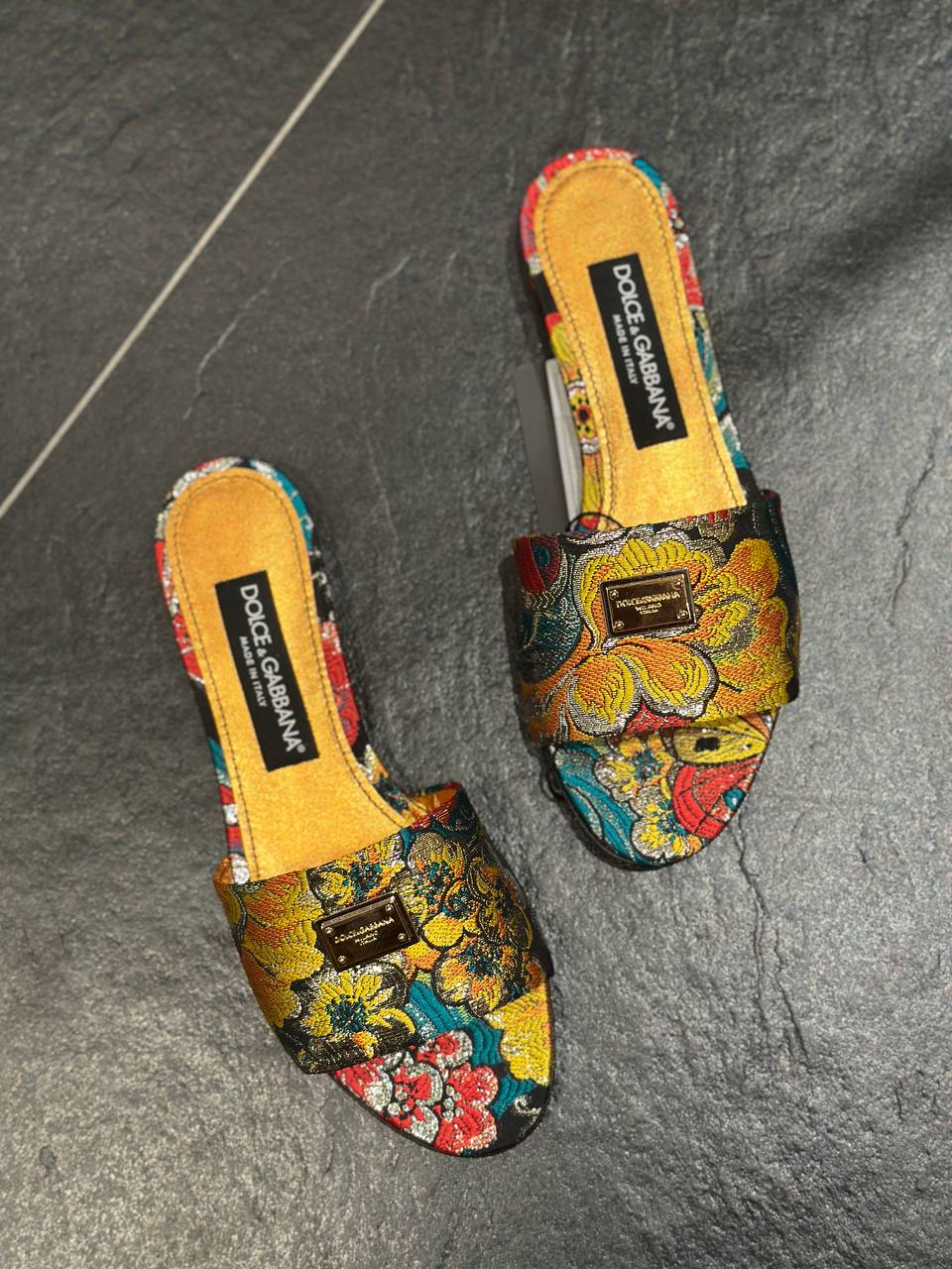 Шлепанцы женские Dolce Gabbana Dolce