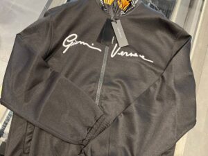 VERSACE OUTLET 205