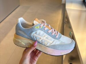 Premiata 22385