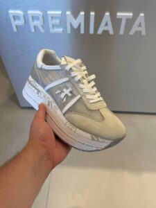 Premiata 22399
