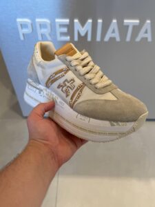 Premiata 22403