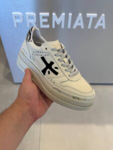 Premiata 22409