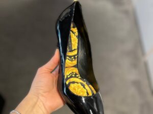 VERSACE OUTLET 231