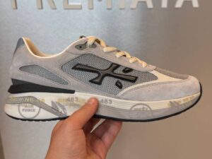 Premiata 23228