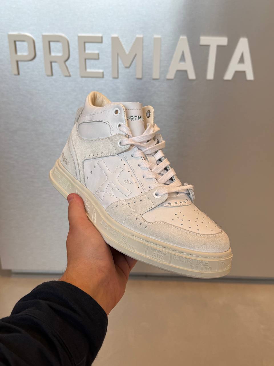 Premiata 23232