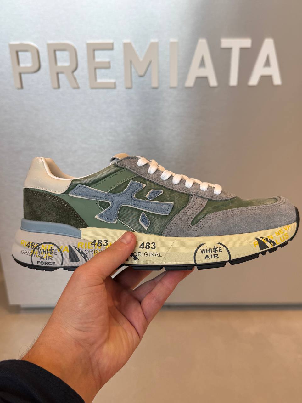 Premiata 23236