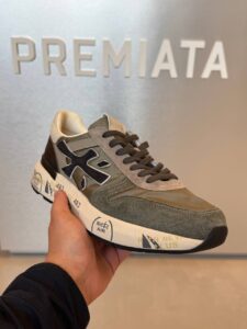 Premiata 23240