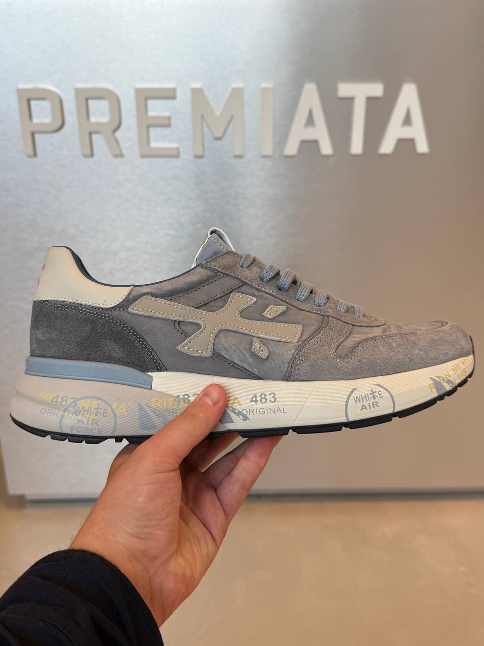 Premiata 23244