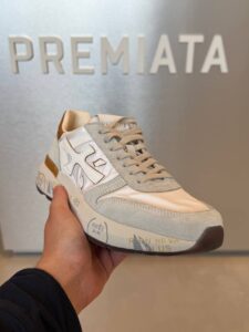 Premiata 23250