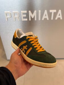 Premiata 23252