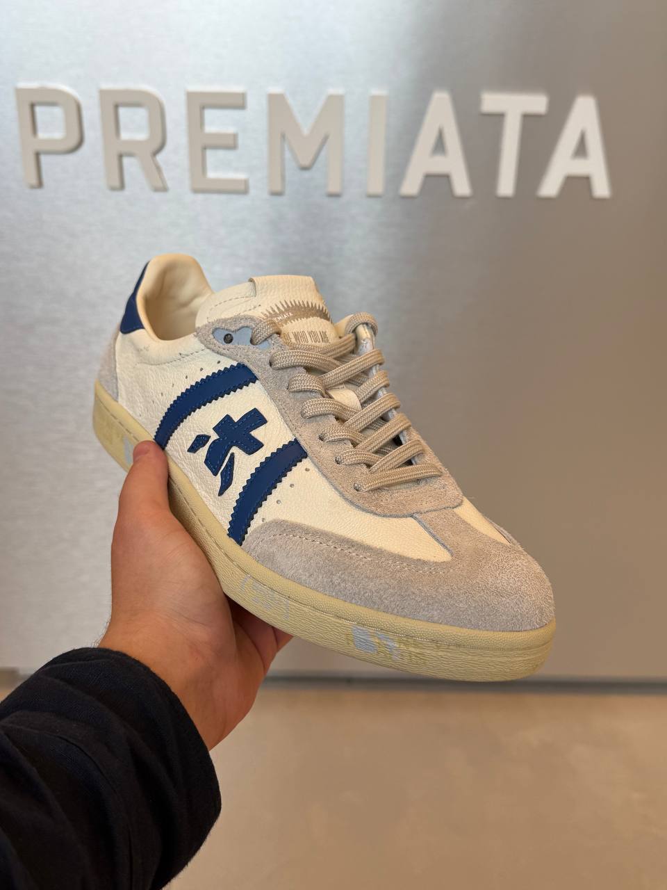 Premiata 23254