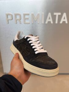 Premiata 23262