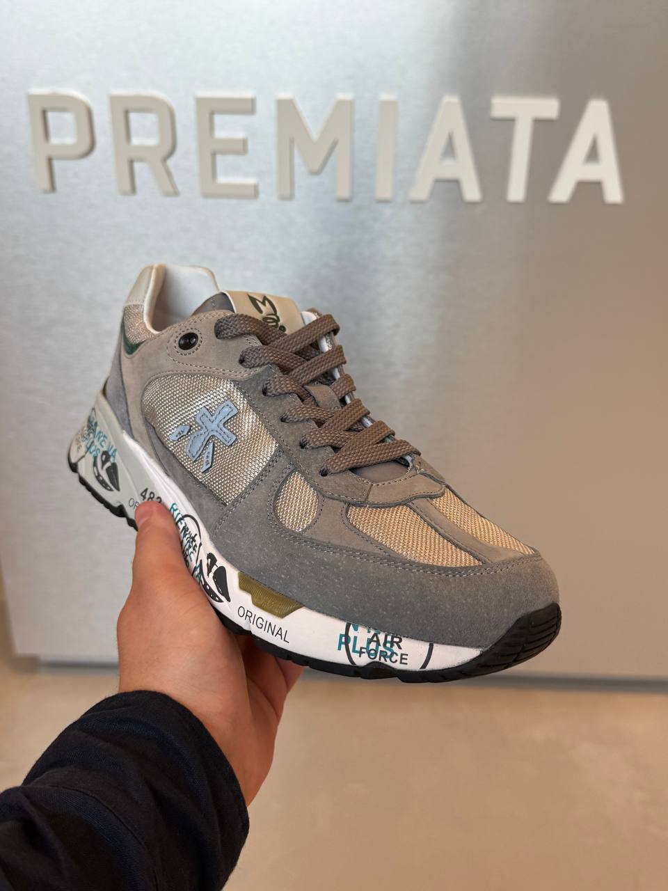 Premiata 23280