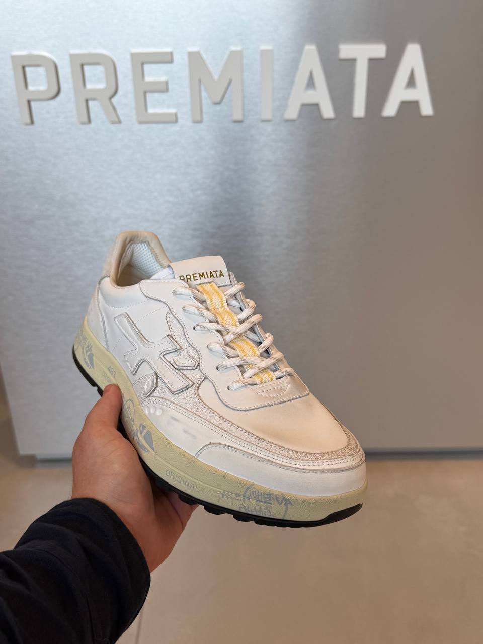 Premiata 23286