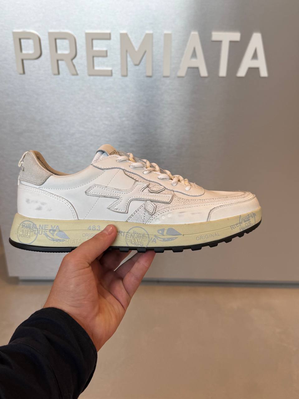 Premiata 23286