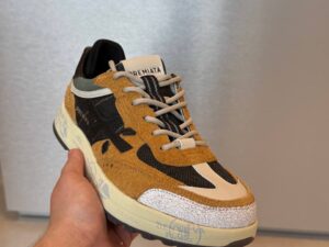Premiata 23288