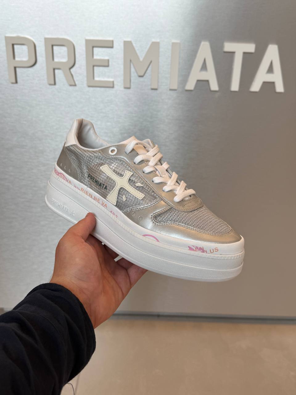 Premiata 23299