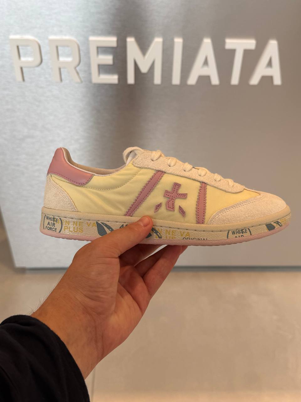 Premiata 23309