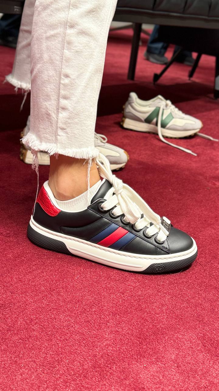Gucci 2498