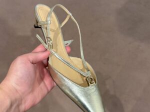 FENDI OUTLETS 2586