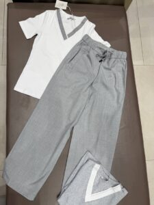 PESERICO OUTLET 4212