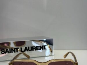 Очки солнцезащитные Saint Laurent