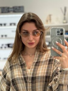 Солнцезащитные очки Gucci 2