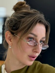 Очки солнцезащитные Miu Miu 2