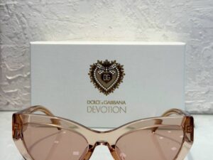 Очки солнцезащитные Dolce Gabbana 2