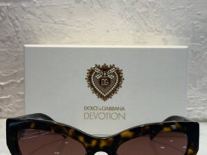 Солнцезащитные очки Dolce Gabbana