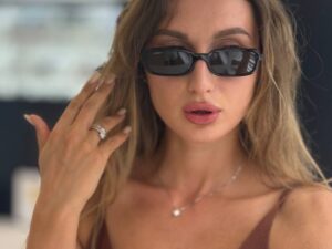 Очки солнцезащитные Vogue