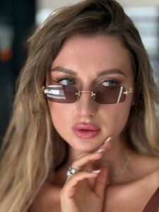 Очки солнцезащитные Miu Miu