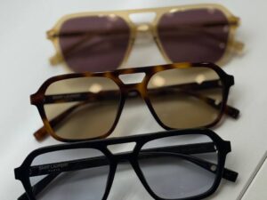 Солнцезащитные очки Saint Laurent