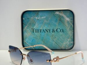 Очки солнцезащитные Tiffany Co