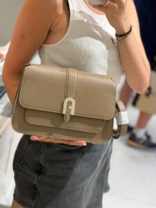 Сумка кожаная Furla Scifia