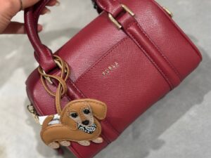 Кожаная мини-сумка Furla Cindy