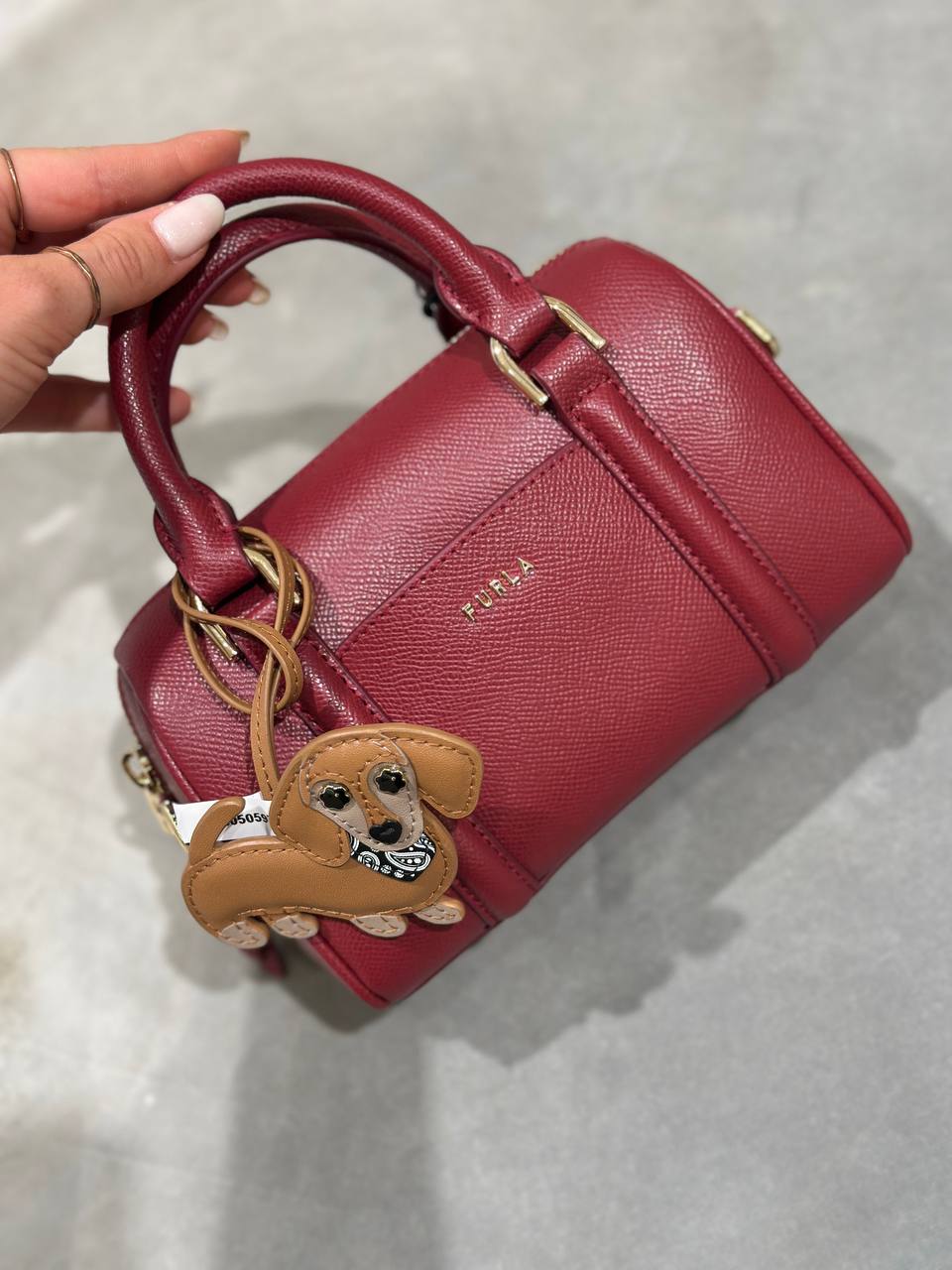 Кожаная мини-сумка Furla Cindy