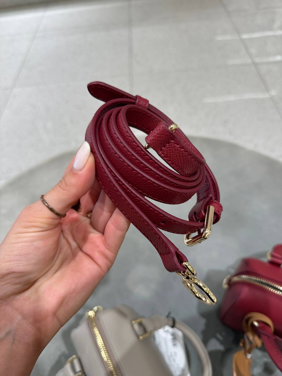 Кожаная мини-сумка Furla Cindy