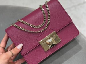 Сумка кросс-боди Furla Venere