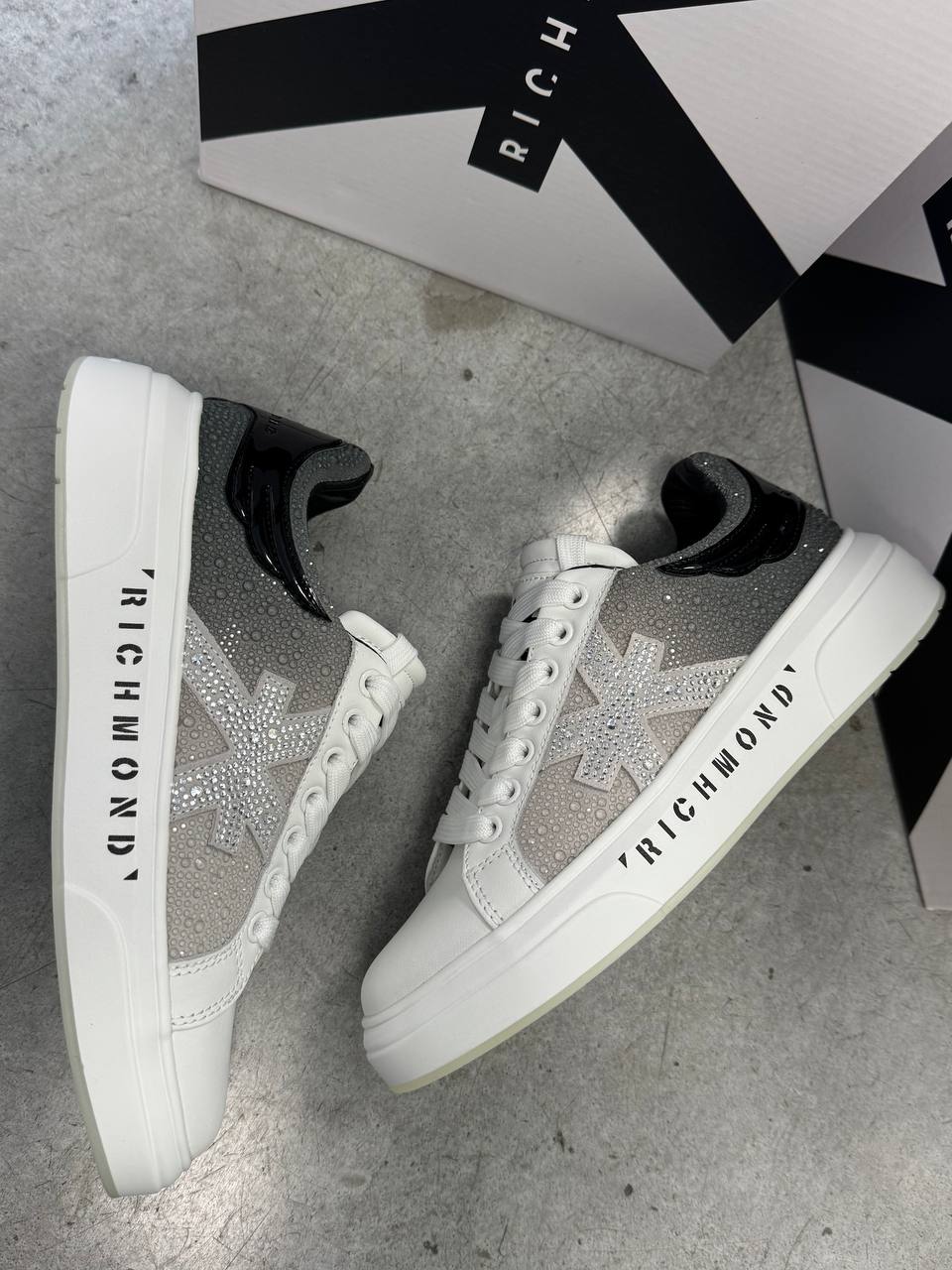 BIKKEMBERGSRICHMOND 6961