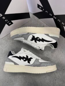BIKKEMBERGSRICHMOND 6977
