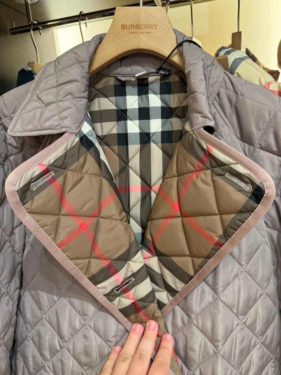 BURBERRY OUTLET 9676