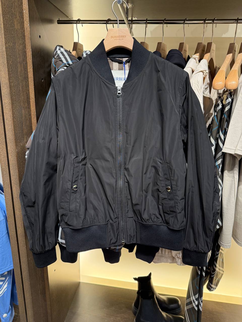 BURBERRY OUTLET 9766