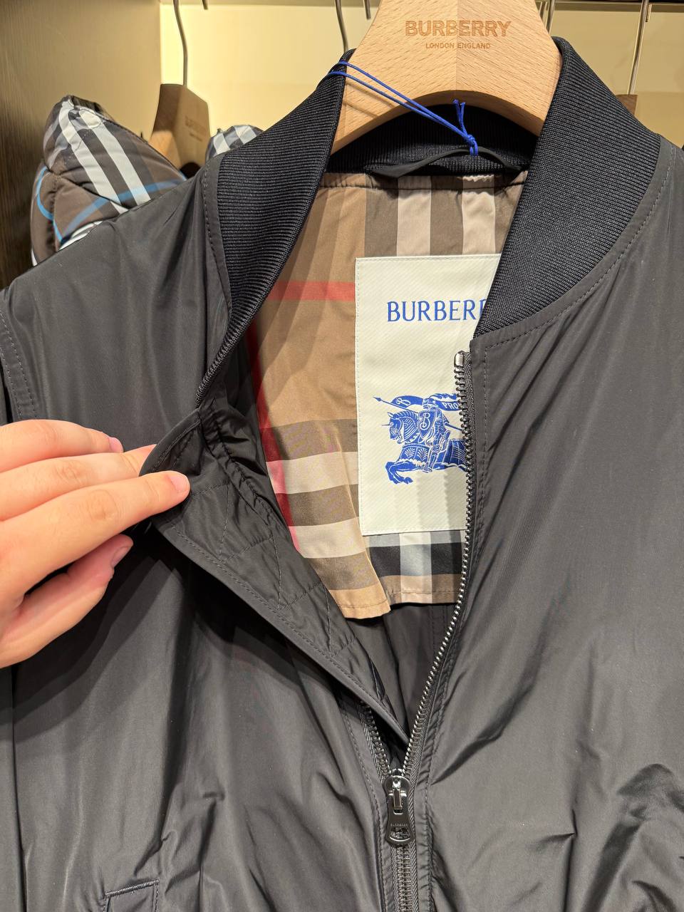 BURBERRY OUTLET 9766