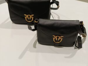 Кожаная сумка PINKO Love Bag